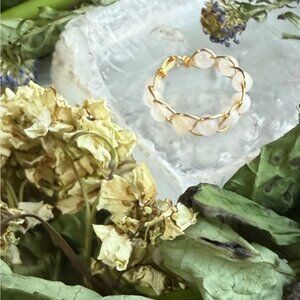 Alquimia Gold and White Beaded Ring